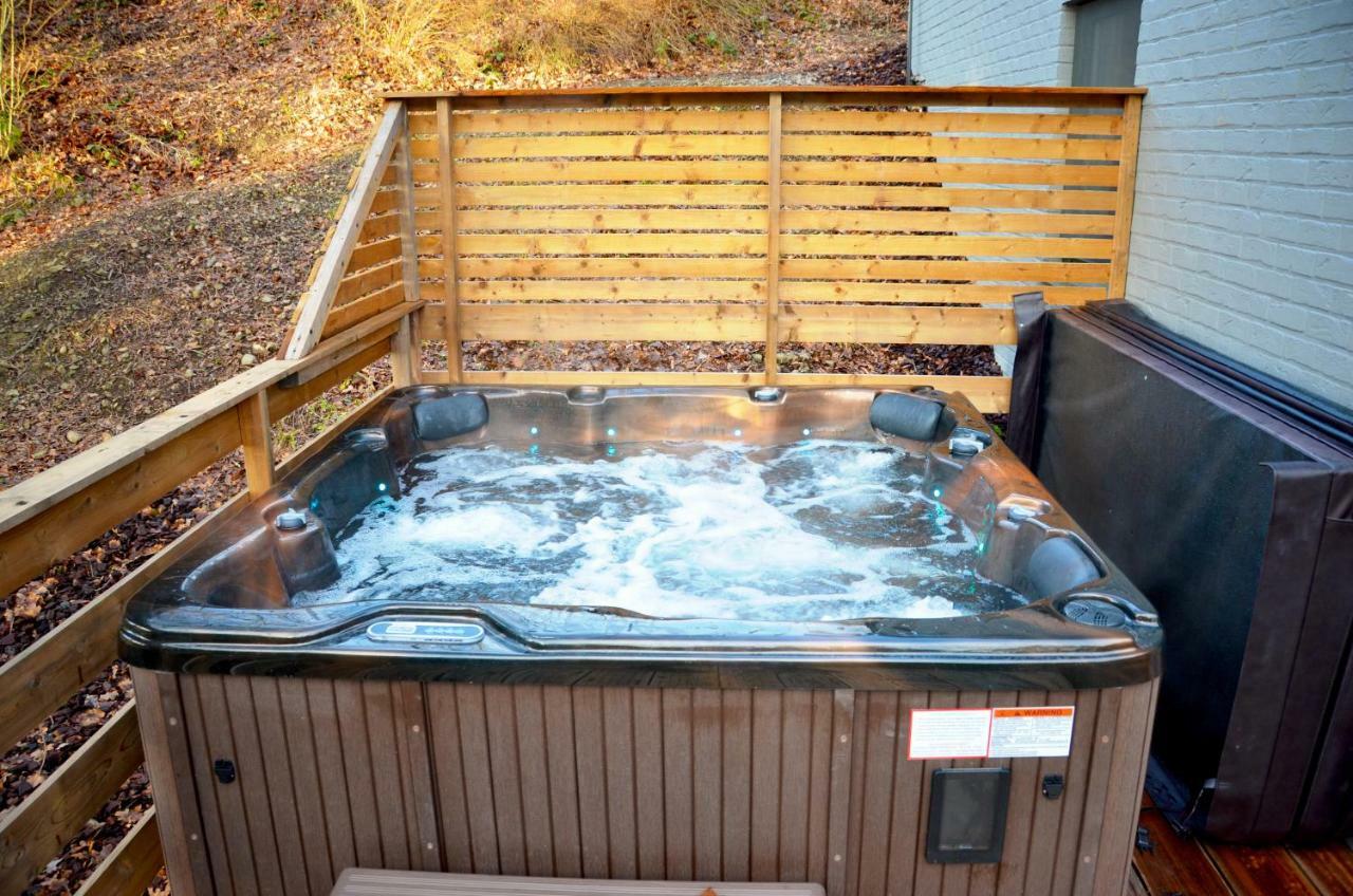 Villa Dakota - Jacuzzi, Zwembad, Playstation Durbuy Exteriér fotografie