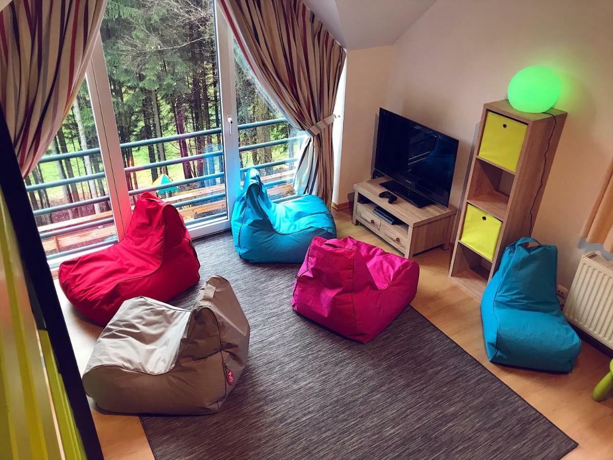 Villa Dakota - Jacuzzi, Zwembad, Playstation Durbuy Exteriér fotografie
